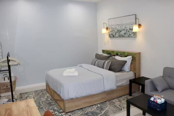 1 bedroom, desk, iron/ironing board, travel cot