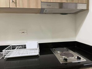 Fridge, microwave, stovetop, dishwasher - Cozy Haven | Pool View (Pasay City)