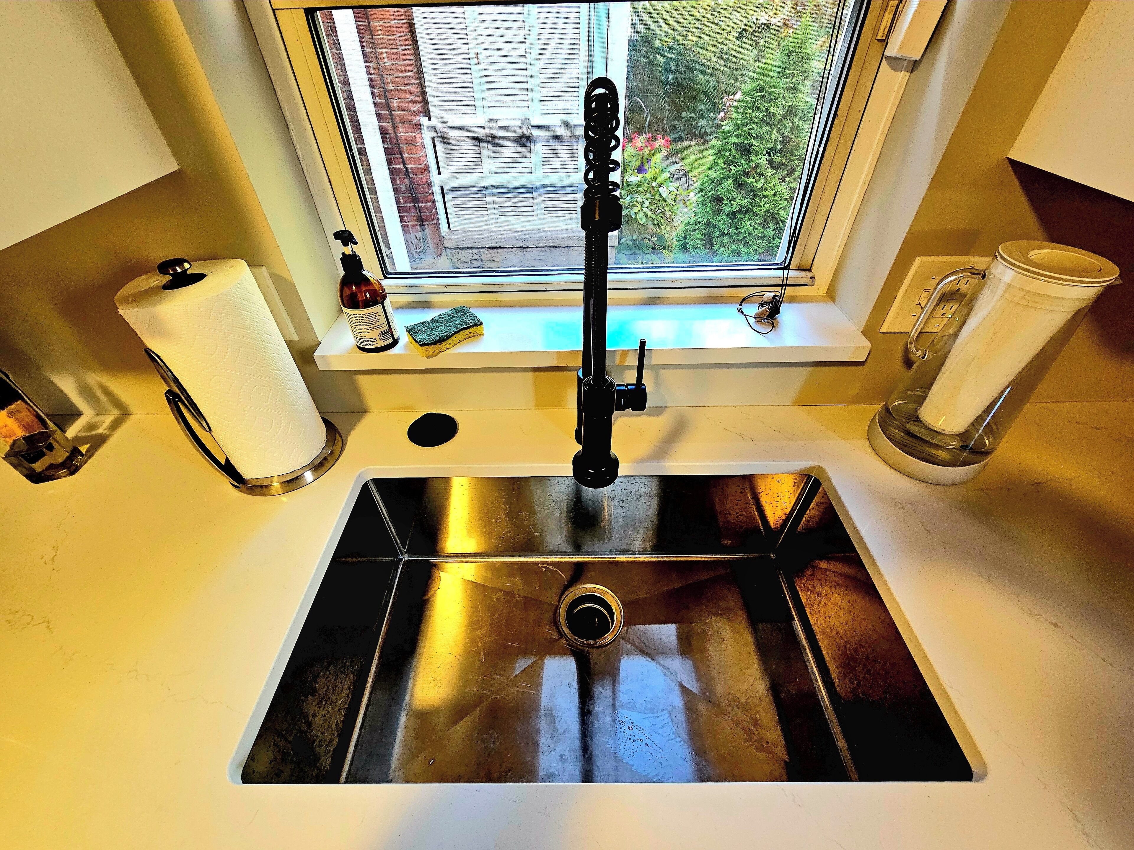 冰箱、微波炉、烤箱、炉灶