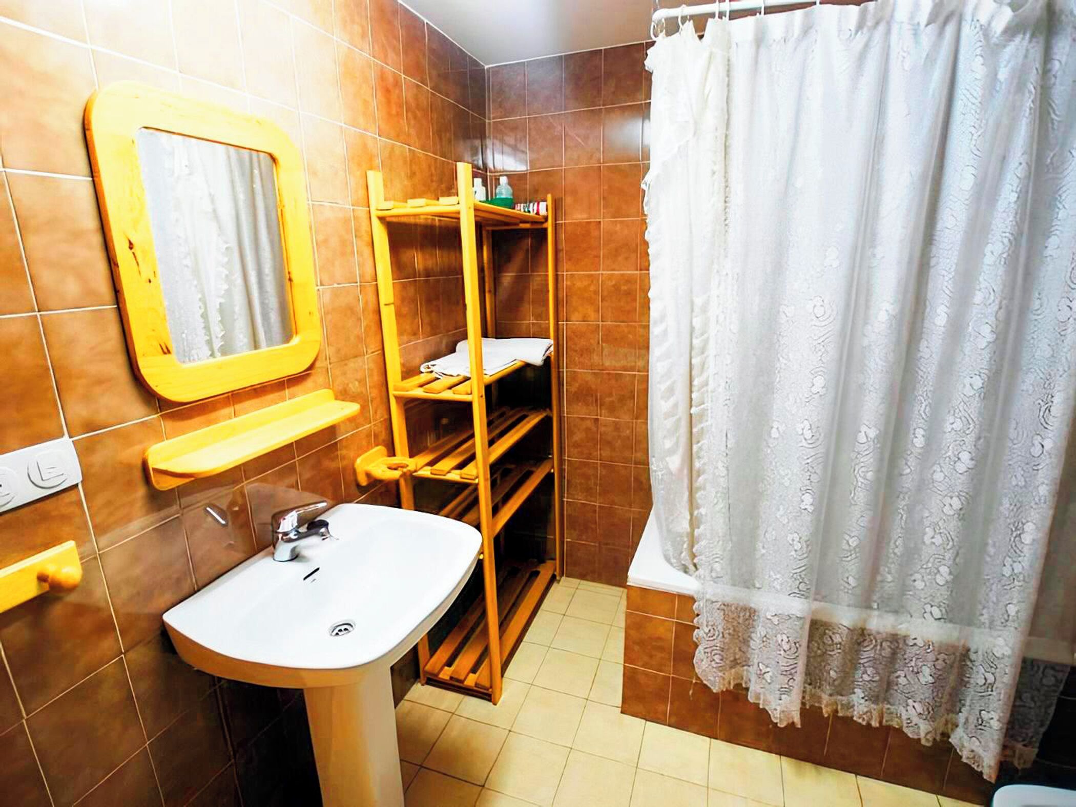 Apartemen, pemandangan gunung | Kamar mandi
