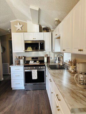 Microwave, oven, stovetop