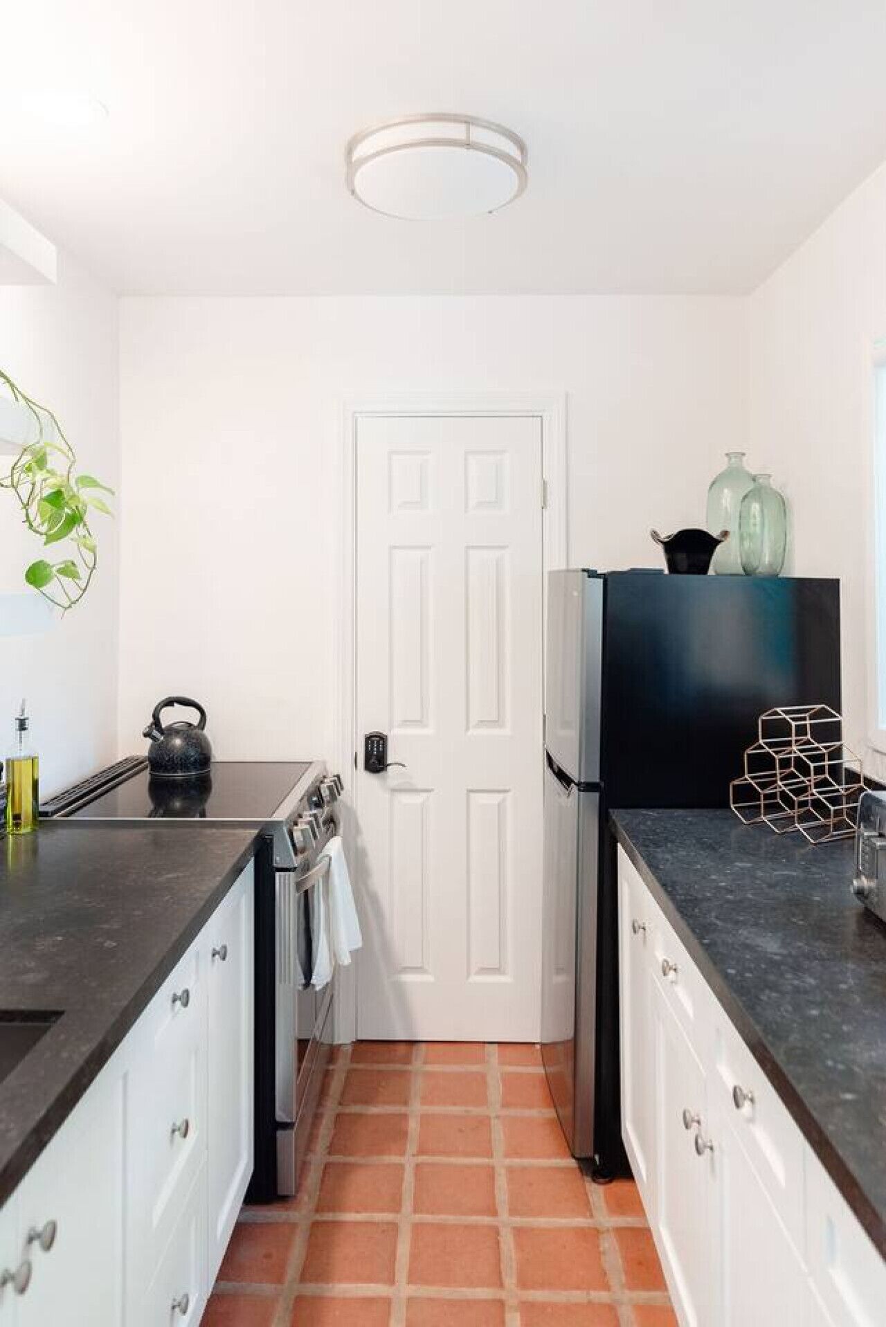 Fridge, microwave, stovetop, toaster