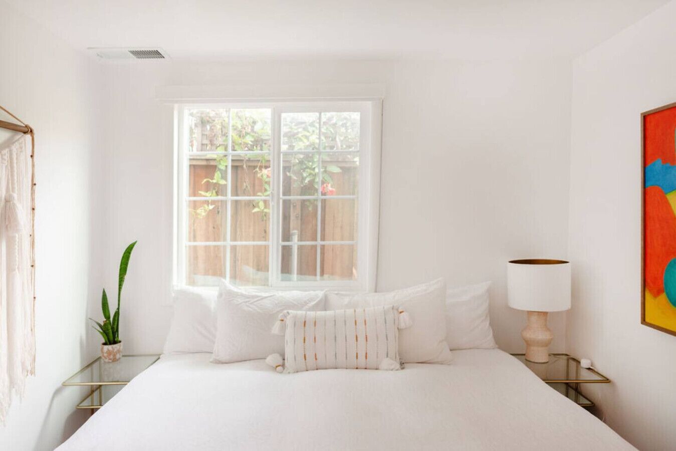 2 bedrooms, desk, iron/ironing board, travel cot