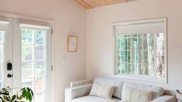 Fernseher, Stereoanlage