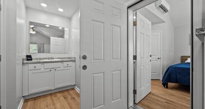 "Hickory" Cottage Reidsville Georgia