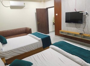 Junior Suite | In-room safe, free WiFi - HOTEL NVR GRAND INTERNATIONAL  (Guntur)