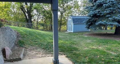 Walk Out Basement 2-Bedroom Suite in Sioux City