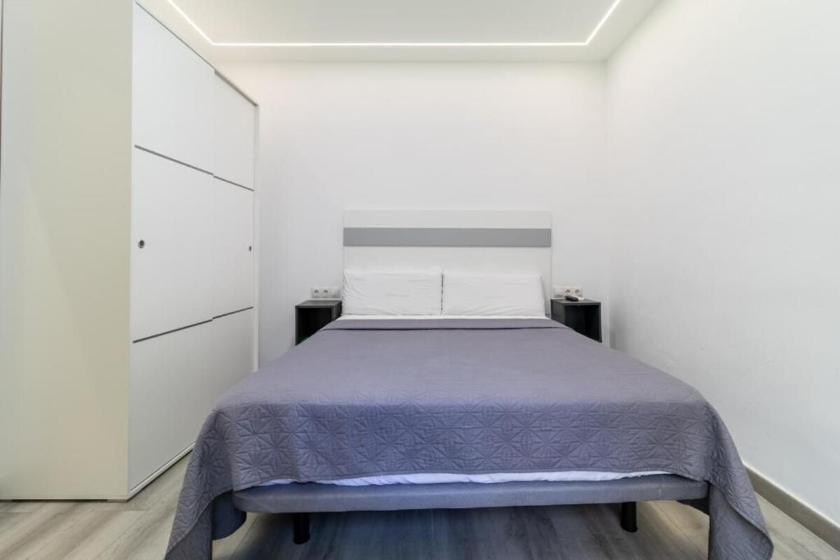 Kahden hengen deluxe-huone, näköala puutarhaan (habitacion 10) | Työpöytä, ilmainen Wi-Fi, vuodevaatteet