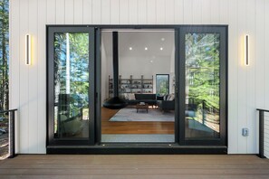Exterior - Modern Lakehouse on Quiet Peninsula (Lakeville)