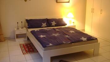 1 Schlafzimmer, WLAN, Bettwäsche