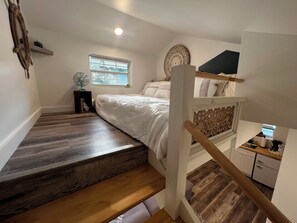 Room - "Tiny Cottage in Tampa" The Pelican
Ybor/D’Town/Cruise port (Tampa)