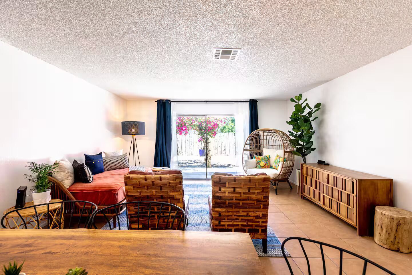 リビング エリア