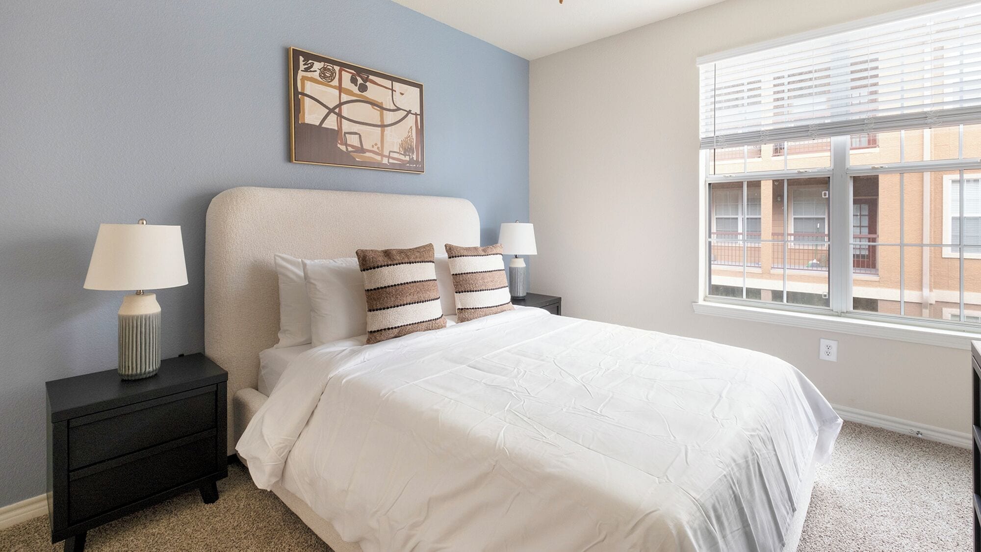 Apartment (2 Bedrooms) | 1 bedroom, individually decorated, individually furnished, desk