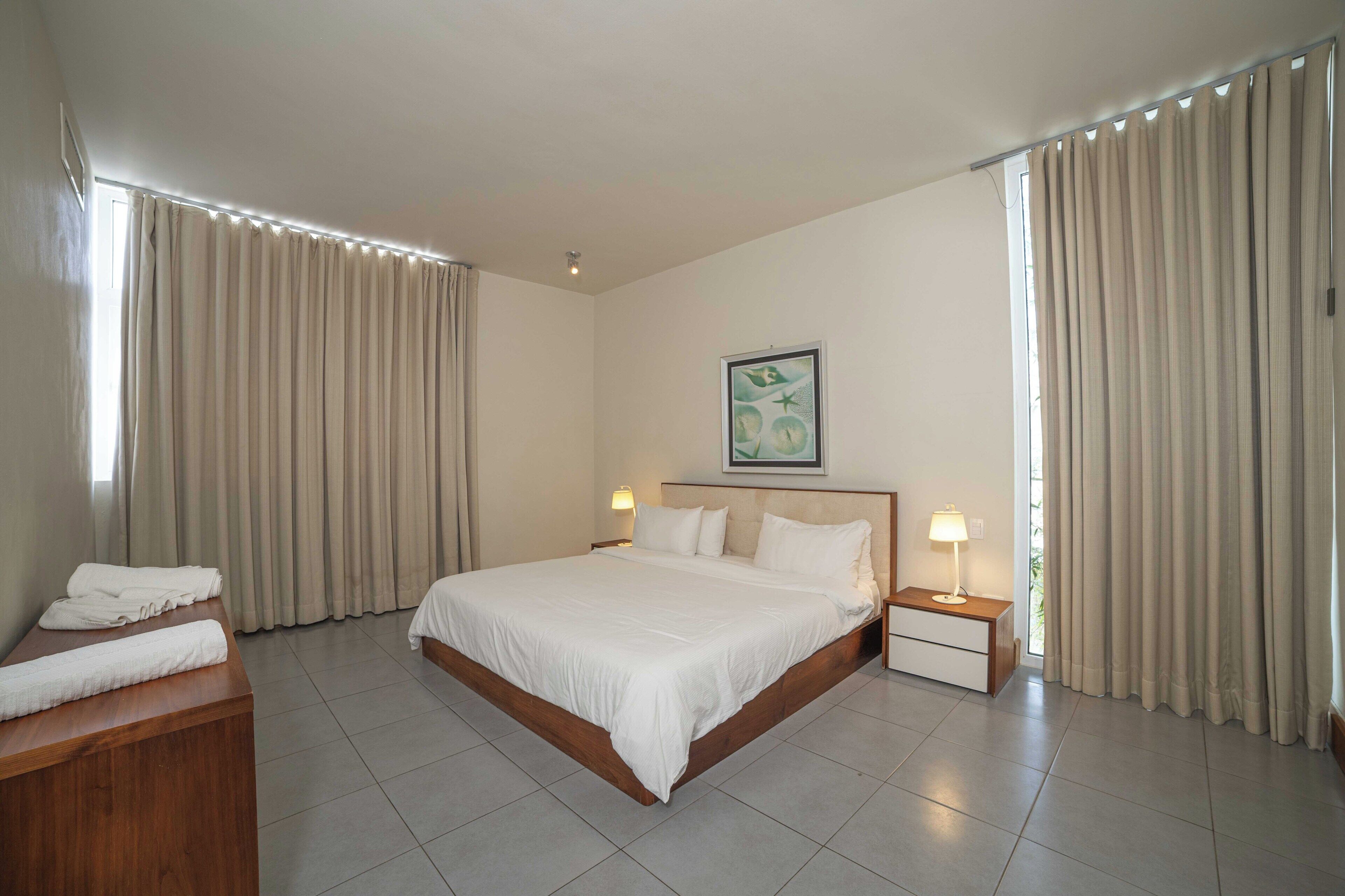 Comfort appartement, airconditioning, gedeeltelijk uitzicht op oceaan | Een strijkplank/strijkijzer, gratis wifi