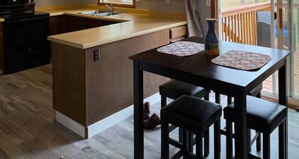 Welcoming 2-bedroom condo w/ Fenced yard on a park