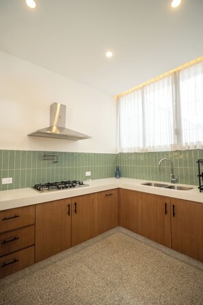 Φούρνος μικροκυμάτων στους κοινόχρηστους χώρους