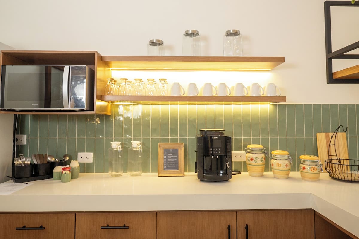 Micro-ondes dans l'espace commun