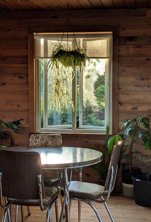 تناول الطعام