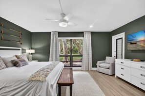 2 quartos, ferros/tábuas de passar roupa, Wi-Fi, roupa de cama