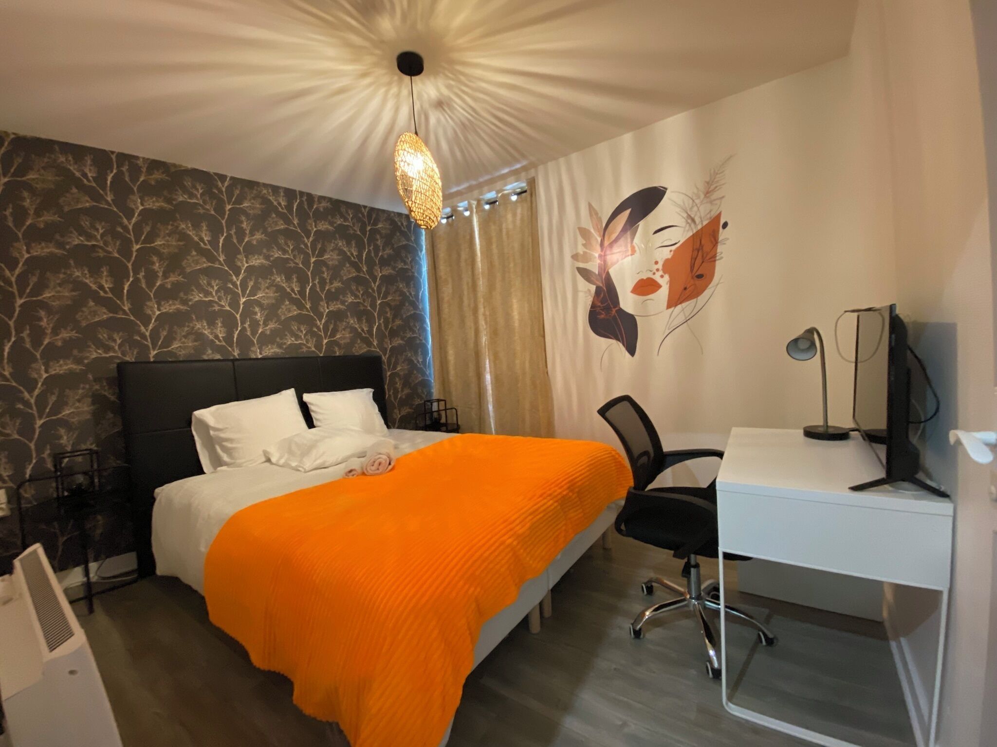 1 bedroom, iron/ironing board, Internet, bed sheets