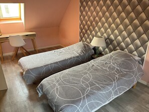 2 Schlafzimmer, Bügeleisen/Bügelbrett, WLAN, Bettwäsche