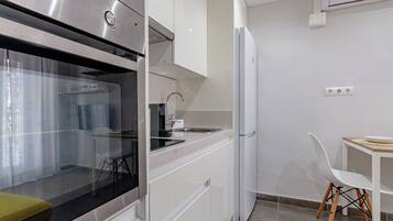 Microwave, oven, stovetop