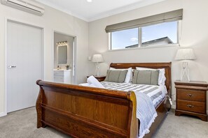 4 soveværelser, Wi-Fi, sengetøj