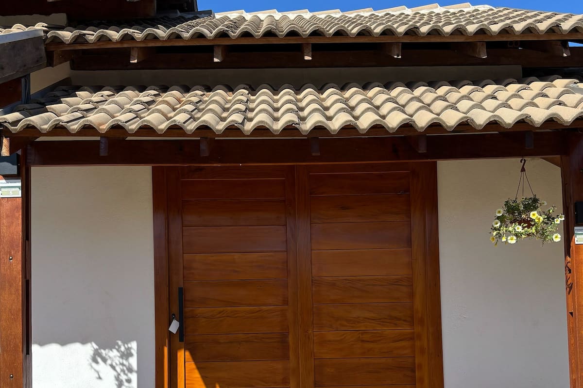 Deluxe Triple Room | Desk, laptop workspace, free WiFi, bed sheets