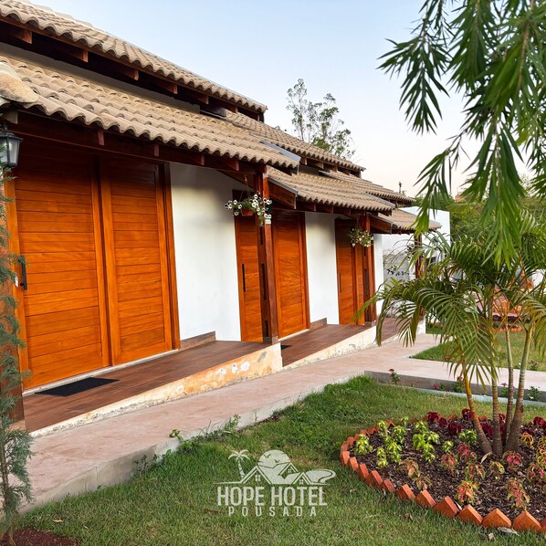 المنطقة المحيطة بالم�نشأة