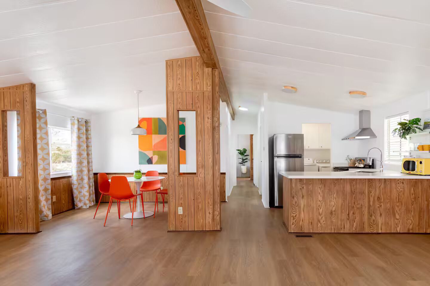 Mikrobølgeovn, ovn, kogeplade, kaffe-/temaskine