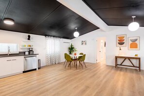 Interior - Gated HOUSE +Pool Above Ground/2BR 2Bath (Desert Hot Springs)