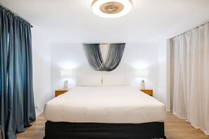 Fer et planche à repasser, Wi-Fi, draps fournis