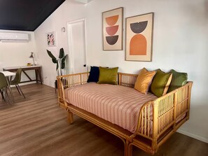 2 chambres, fer et planche à repasser, Wi-Fi, literie fournie
