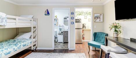 Accès Internet, draps fournis