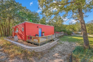 Exterior - 6 Mi to Kyle Field! Pet-Friendly Getaway w/ Yard (College Station)