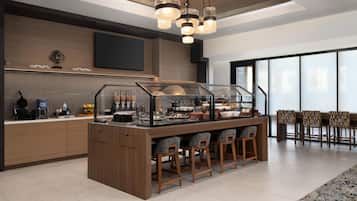 Free daily buffet breakfast
