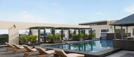 Seasonal outdoor pool