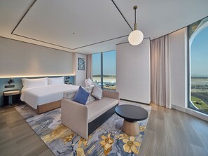 Chambre Deluxe, 1 très grand lit (Panoramic View) | Couette en duvet d'oie, coffres-forts dans les chambres