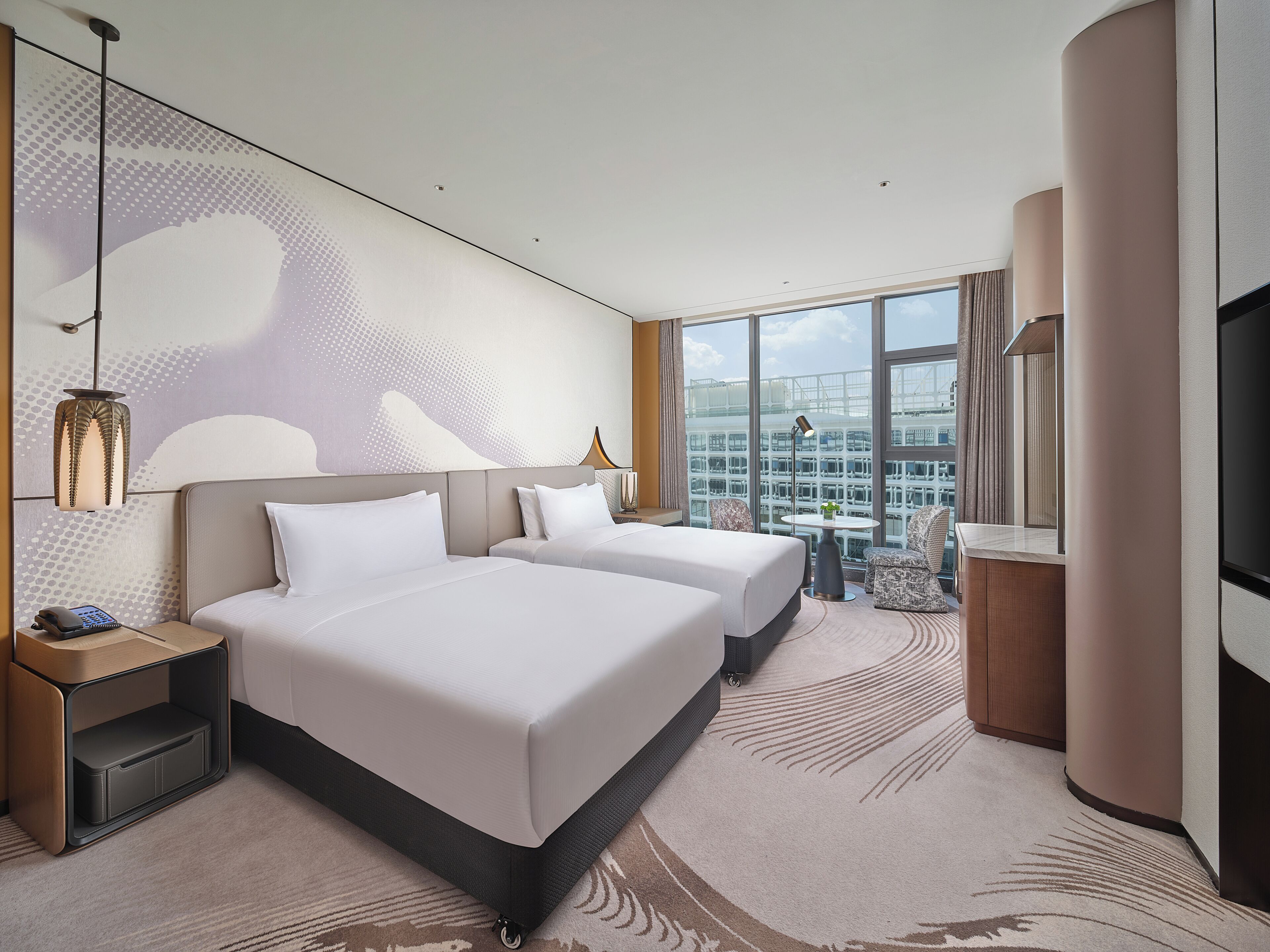 Twin Deluxe Room | Down duvets, in-room safe, desk, blackout curtains