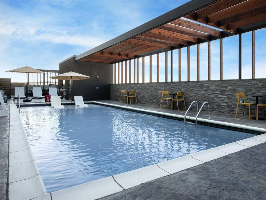 Seasonal outdoor pool