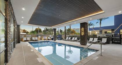 Hampton Inn By Hilton Ontario Airport