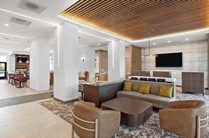 Área de estar no saguão