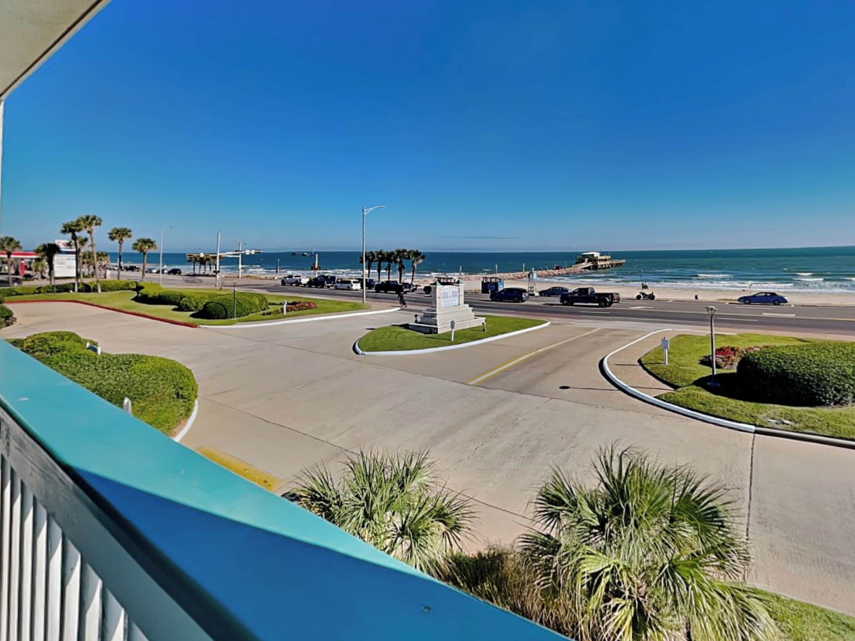 Condo (1 Bedroom) | Property amenity