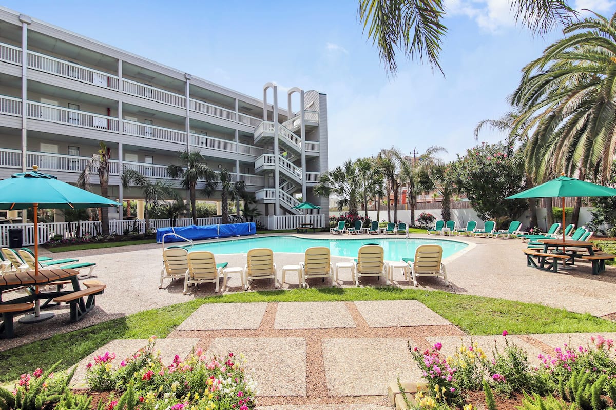 Condo (1 Bedroom) | Property amenity