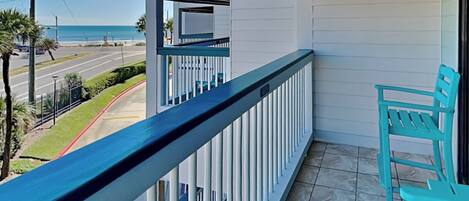 Condo (1 Bedroom) | Front of property