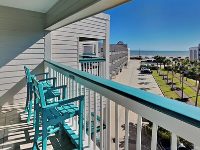 Casa Del Mar 3 by Ryson Vacation Rentals