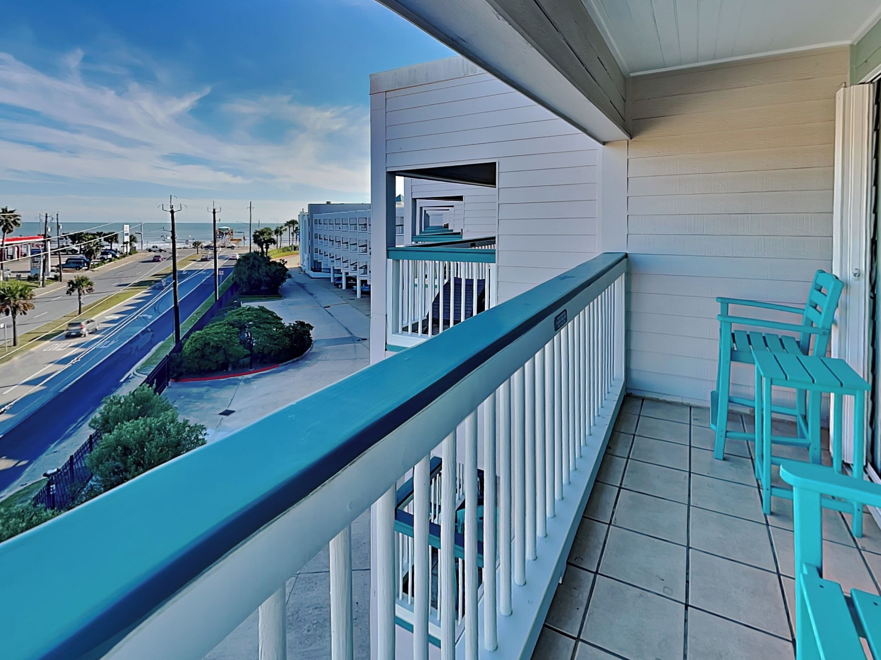 Condo (1 Bedroom) | Front of property