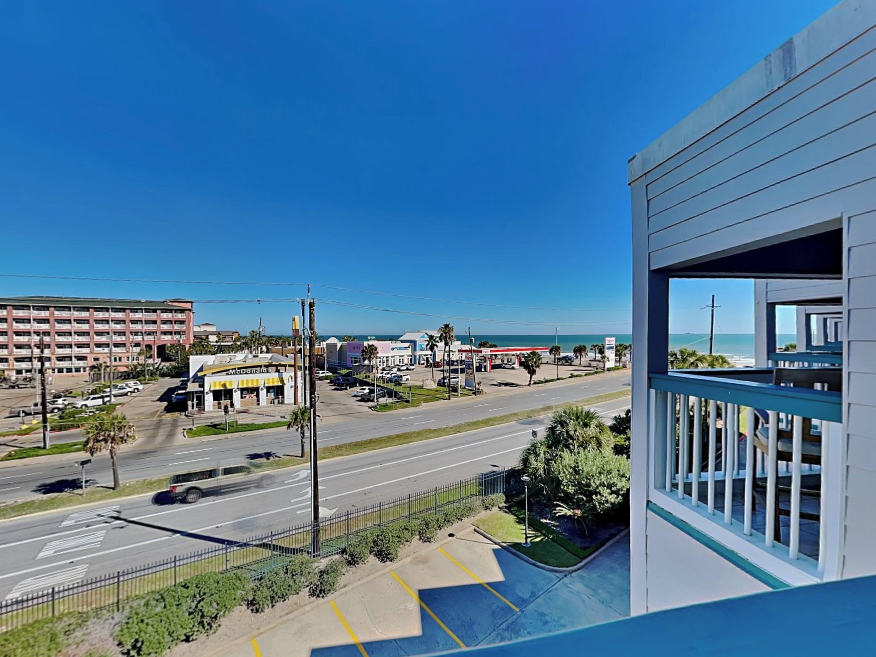 Condo (1 Bedroom) | Front of property