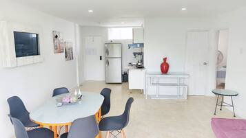 Comfort Apartment, Balcony | Living area