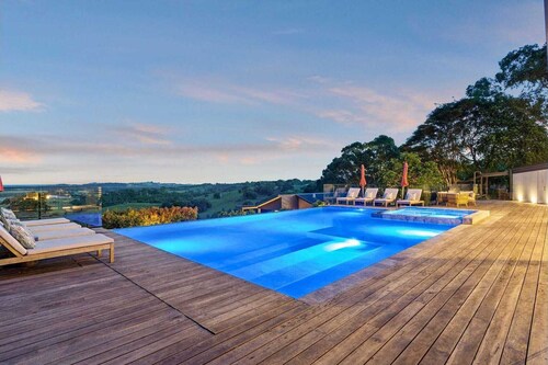 Kinvara Ridge - Panoramic Coastal Bliss